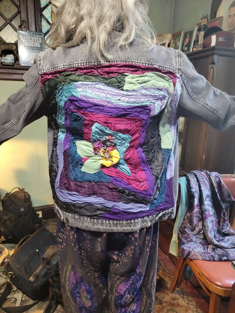 DenimCo Vintage Gray Denim Jacket with Vibrant Patchwork Back